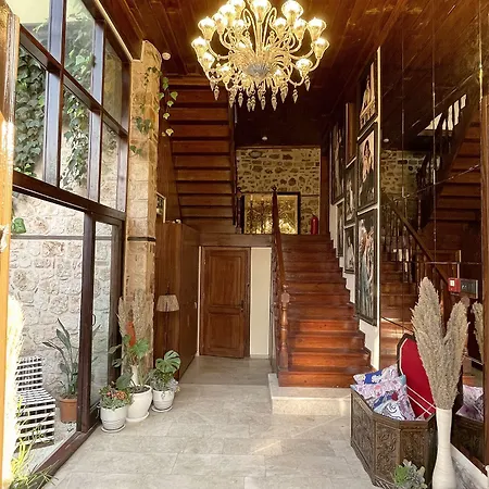 Mille Kaleici Hotel *